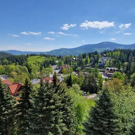 Karolinka 2* 卡尔帕奇