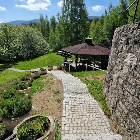 Karolinka Hotell 2*