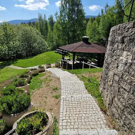Karolinka Hotell 2*