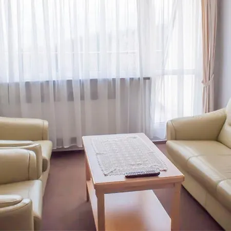 Hotell Karolinka 2*