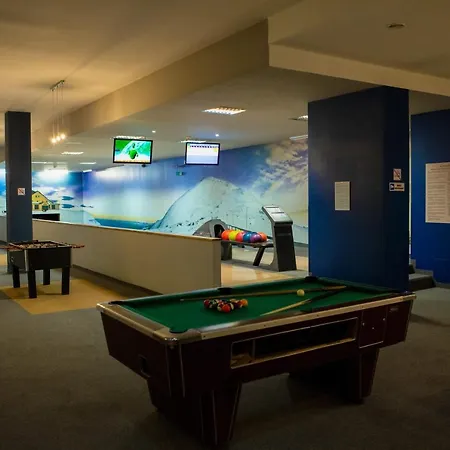 Otel Karolinka 2*